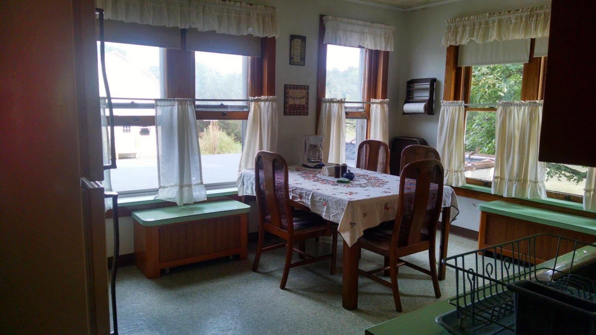Fish & Loaves Bed And Breakfast Numidia Kültér fotó